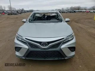 2020 Toyota Camry SE with VIN 4T1G11AK9LU322615, listed as a Copart auction lot 84013074 with 109,225 mi miles and Clean Title. Bid and sale history available at carsss.com. Image 14.