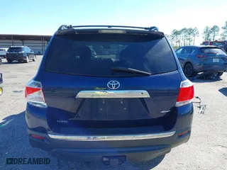 2013 Toyota Highlander Limited with VIN 5TDDK3EH1DS264102, listed as a IAAI auction lot 41829823 with 186,503 mi miles. Bid and sale history available at carsss.com. Image 16.