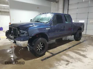 2006 Ford F-250 XL z VIN 1FTSW21526EA83990, wystawiony jako Copart lot #47279325 z przebiegiem 179 135 mil mil oraz Szkoda całkowita • Salvage title. Historia ofert i sprzedaży dostępna na DreamBid. Obrazek 1.