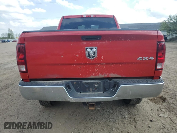 2013 Ram 2500 Tradesman z VIN 3C6UR5CLXDG558960, wystawiony jako Copart lot #57046995 z przebiegiem 75 628 mil mil oraz Czysty tytuł • Clean title. Historia ofert i sprzedaży dostępna na DreamBid. Obrazek 6.