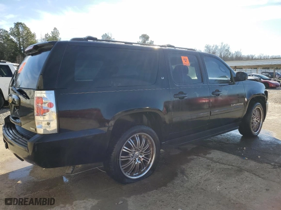 2007 Chevrolet Suburban LT with VIN 1GNFC16017R362303, listed as a Copart auction lot 42450955 with 250,477 mi miles and Salvage Title. Bid and sale history available at carsss.com. Image 3.