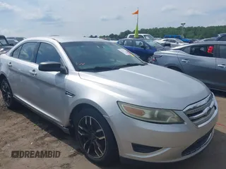 2011 Ford Taurus SE with VIN 1FAHP2DW9BG179423, listed as a IAAI auction lot 39683731 with 297,445 mi miles. Bid and sale history available at carsss.com. Image 1.