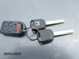 2010 Honda Odyssey EX-L с VIN 5FNRL3H76AB095149, выставлен на аукционе IAAI как лот 42419704 с пробегом 223 951 миль миль и . История ставок и продаж доступна на DreamBid. Изображение 11.