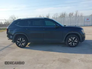 2019 Volkswagen Atlas SE with VIN 1V2DR2CA4KC617439, listed as a IAAI auction lot 41681309 with 67,080 mi miles and . Bid and sale history available at DreamBid. Image 13.