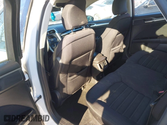 2015 Ford Fusion SE with VIN 3FA6P0H70FR185771, listed as a IAAI auction lot 41485907 with 186,353 mi miles. Bid and sale history available at carsss.com. Image 8.