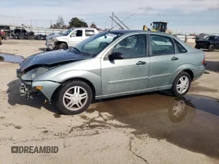 2003 Ford Focus SE with VIN 1FAFP34PX3W273906, listed as a Copart auction lot 46325405 with 129,861 mi miles and Salvage Title. Bid and sale history available at carsss.com. Image 1.