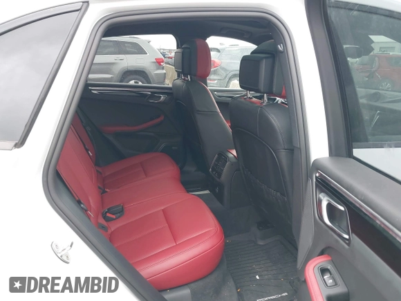2025 Porsche Macan GTS with VIN WP1AG2A55SLB41796, listed as a IAAI auction lot 41936289 with 1,435 mi miles and . Bid and sale history available at DreamBid. Image 8.