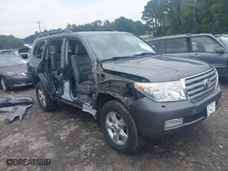 2011 Toyota Land Cruiser with VIN JTMHY7AJ9B4007410, listed as a IAAI auction lot 40460972 with 175,901 mi miles. Bid and sale history available at carsss.com. Image 1.