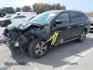2017 Nissan Pathfinder SL with VIN 5N1DR2MN2HC635509, listed as a IAAI auction lot 41910907 with 83,459 mi miles and . Bid and sale history available at DreamBid. Image 18.