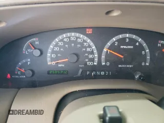 2002 Ford Expedition Eddie Bauer with VIN 1FMFU18L32LA46941, listed as a Copart auction lot 56998815 with 258,931 mi miles and Salvage title. Bid and sale history available at DreamBid. Image 9.