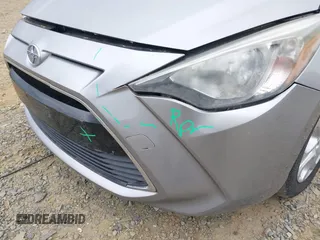 2016 Scion iA z VIN 3MYDLBZV5GY144289, wystawiony jako IAAI lot #42247688 z przebiegiem 107 958 mil mil oraz . Historia ofert i sprzedaży dostępna na DreamBid. Obrazek 17.