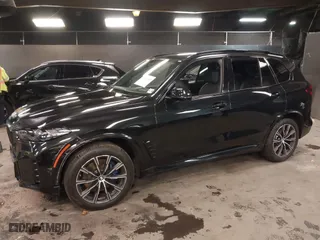 2024 BMW X5 xDrive40i with VIN 5UX23EU04R9S29747, listed as a IAAI auction lot 40980465 with 8,183 mi miles. Bid and sale history available at carsss.com. Image 6.