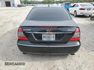 2008 Mercedes-Benz E 550 with VIN WDBUF90XX8B190325, listed as a Copart auction lot 71608824 with 96,962 mi miles and Clean Title. Bid and sale history available at carsss.com. Image 6.