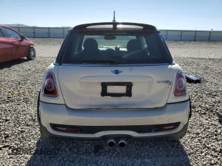 2013 MINI Hardtop S with VIN WMWSV3C52DT389468, listed as a Copart auction lot 57293845 with 84,723 mi miles and Salvage title. Bid and sale history available at DreamBid. Image 6.