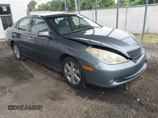 2005 Lexus ES 350 z VIN JTHBA30G555116985, wystawiony jako IAAI lot #42672984 z przebiegiem 160 534 mil mil oraz . Historia ofert i sprzedaży dostępna na DreamBid. Obrazek 1.