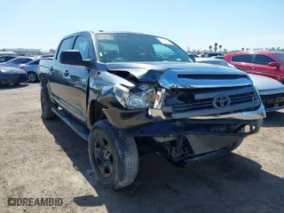2014 Toyota Tundra 4WD Truck SR5 with VIN 5TFDY5F14EX377131, listed as a IAAI auction lot 41749424 with 150,203 mi miles. Bid and sale history available at carsss.com. Image 6.