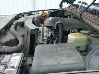 2002 Chevrolet Tahoe Z71 z VIN 1GNEK13Z02R128048, wystawiony jako IAAI lot #42409965 z przebiegiem 249 253 mil mil oraz . Historia ofert i sprzedaży dostępna na DreamBid. Obrazek 12.