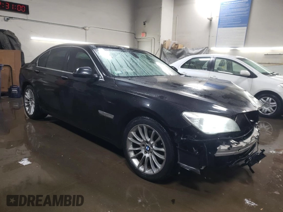 2013 BMW 7 Series 740i with VIN WBAYA6C51DC995111, listed as a Copart auction lot 87131184 with 94,535 mi miles and Salvage Title. Bid and sale history available at carsss.com. Image 4.