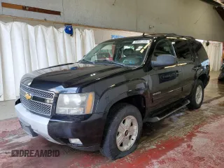 2010 Chevrolet Tahoe LT z VIN 1GNUKBE01AR176625, wystawiony jako Copart lot #59802355 z przebiegiem 99 056 mil mil oraz Czysty tytuł • Clean title. Historia ofert i sprzedaży dostępna na DreamBid. Obrazek 1.