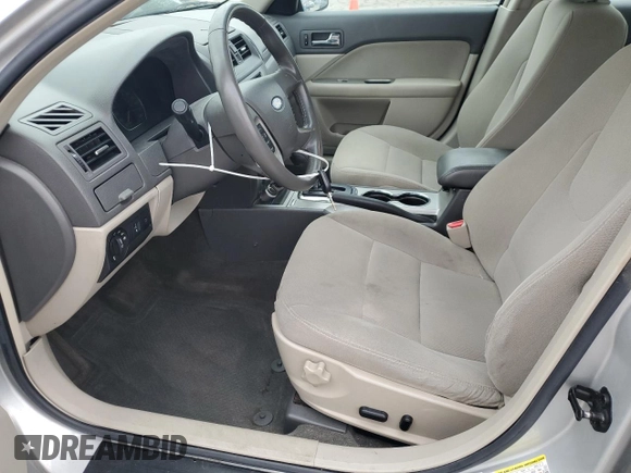 2010 Ford Fusion Hybrid with VIN 3FADP0L37AR379511, listed as a Copart auction lot 56175385 with 124,136 mi miles and Salvage title. Bid and sale history available at DreamBid. Image 7.