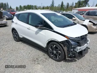 2023 Chevrolet Bolt EV 2LT z VIN 1G1FX6S03P4202347, wystawiony jako IAAI lot #42183829 z przebiegiem 14 195 mil mil oraz . Historia ofert i sprzedaży dostępna na DreamBid. Obrazek 1.