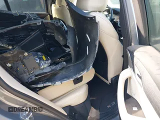 2023 BMW X3 sDrive30i z VIN 5UX43DP00P9S59680, wystawiony jako IAAI lot #42018453 z przebiegiem Nie podano mil oraz . Historia ofert i sprzedaży dostępna na DreamBid. Obrazek 8.