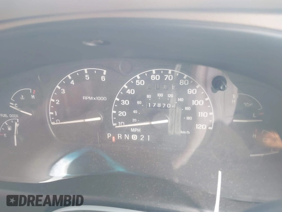 1999 Ford Explorer XLT with VIN 1FMZU34E5XZA25819, listed as a IAAI auction lot 42196784 with 178,704 mi miles and . Bid and sale history available at DreamBid. Image 7.