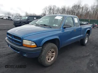 2003 Dodge Dakota Sport with VIN 1D7HG32NX3S322085, listed as a IAAI auction lot 41780125 with 95,321 mi miles. Bid and sale history available at carsss.com. Image 2.