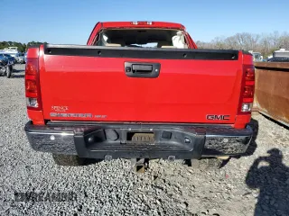 2013 GMC Sierra 1500 SLT with VIN 3GTP2WE70DG321085, listed as a Copart auction lot 47799645 with 203,829 mi miles and Salvage title. Bid and sale history available at DreamBid. Image 6.
