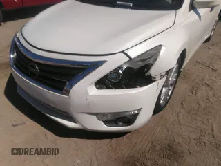 2015 Nissan Altima SL with VIN 1N4AL3AP3FC412273, listed as a IAAI auction lot 41851695 with 408,228 mi miles and . Bid and sale history available at DreamBid. Image 6.