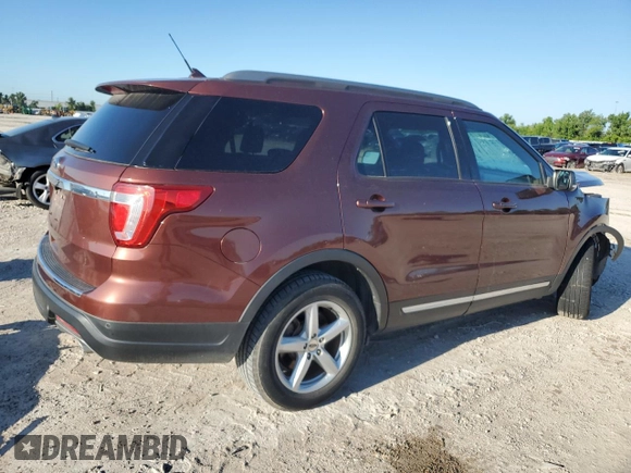 2018 Ford Explorer XLT с VIN 1FM5K7D83JGA41624, выставлен на аукционе Copart как лот 56514485 с пробегом 102 332 миль миль и Списание • Salvage title. История ставок и продаж доступна на DreamBid. Изображение 3.