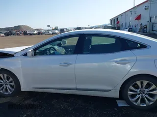 2014 Hyundai Azera with VIN KMHFG4JGXEA345249, listed as a IAAI auction lot 42118221 with 66,567 mi miles and . Bid and sale history available at carsss.com. Image 15.