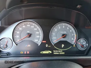 2015 BMW M4 with VIN WBS3R9C58FK330635, listed as a Copart auction lot 50525664 with 47,100 mi miles. Bid and sale history available at carsss.com. Image 9.