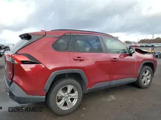 2022 Toyota RAV4 XLE with VIN JTMW1RFV6ND093623, listed as a Copart auction lot 43288075 with 11,301 mi miles and Salvage Title. Bid and sale history available at carsss.com. Image 3.