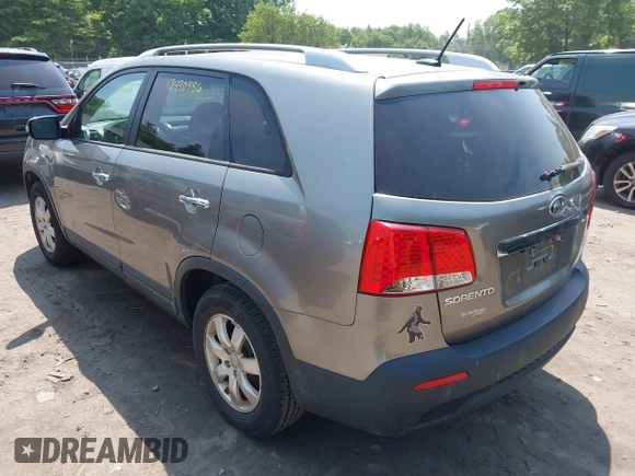 2013 Kia Sorento LX with VIN 5XYKT3A64DG363258, listed as a IAAI auction lot 42490986 with 215,694 mi miles and . Bid and sale history available at DreamBid. Image 3.