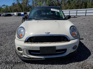 2011 MINI Clubman z VIN WMWZF3C53BT188932, wystawiony jako Copart lot #47618795 z przebiegiem Nie podano mil oraz Szkoda całkowita • Salvage title. Historia ofert i sprzedaży dostępna na DreamBid. Obrazek 5.