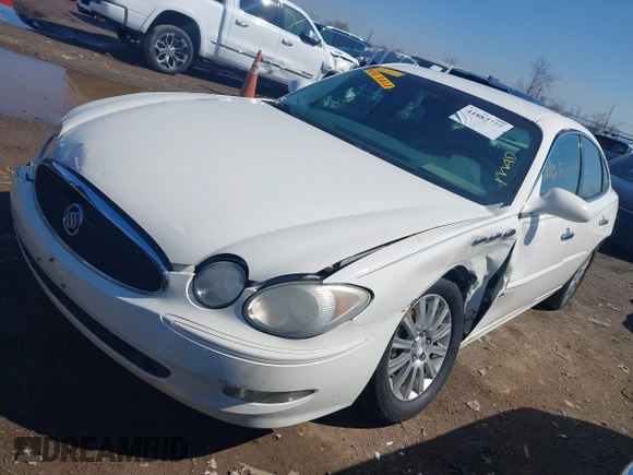 2007 Buick LaCrosse CXS with VIN 2G4WE587471117259, listed as a IAAI auction lot 41882777 with 201,787 mi miles. Bid and sale history available at carsss.com. Image 17.