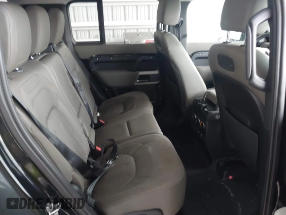 2020 Land Rover Defender S с VIN SALEJEEX6L2017957, выставлен на аукционе IAAI как лот 41205120 с пробегом 33 720 миль миль и . История ставок и продаж доступна на DreamBid. Изображение 8.