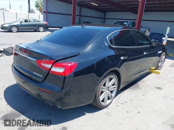 2018 Maserati Quattroporte S GranLusso z VIN ZAM56YPL1J1274060, wystawiony jako IAAI lot #42347208 z przebiegiem 55 022 mil mil oraz . Historia ofert i sprzedaży dostępna na DreamBid. Obrazek 4.