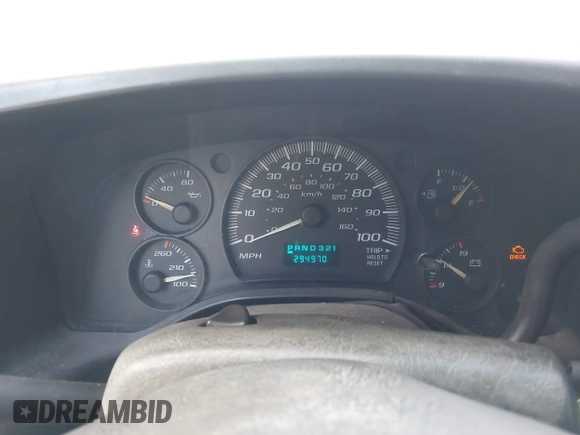 2006 Chevrolet Express Cargo Van with VIN 1GCGG25V161167660, listed as a IAAI auction lot 41902910 with 294,970 mi miles. Bid and sale history available at carsss.com. Image 7.