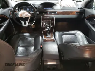 2014 Volvo XC70 T6 with VIN YV4902BZ8E1184116, listed as a Copart auction lot 58817004 with 97,967 mi miles and Salvage Title. Bid and sale history available at DreamBid. Image 8.