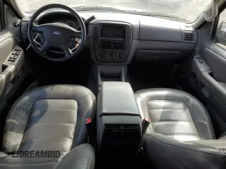 2002 Ford Explorer XLT z VIN 1FMZU63W52UC44779, wystawiony jako Copart lot #76421734 z przebiegiem 171 227 mil mil oraz Szkoda całkowita • Salvage title. Historia ofert i sprzedaży dostępna na DreamBid. Obrazek 8.