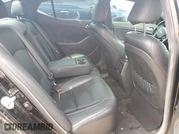 2013 Kia Optima SX z VIN 5XXGR4A65DG215196, wystawiony jako Copart lot #60927695 z przebiegiem 73 164 mil mil oraz Czysty tytuł • Clean title. Historia ofert i sprzedaży dostępna na DreamBid. Obrazek 12.
