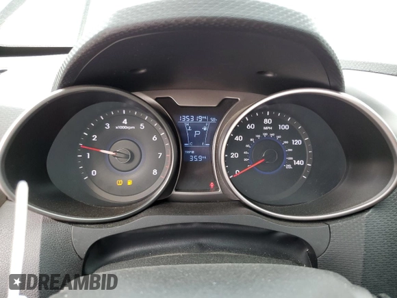 2017 Hyundai Veloster with VIN KMHTC6AD4HU310841, listed as a Copart auction lot 36048343 with 135,319 mi miles. Bid and sale history available at carsss.com. Image 9.