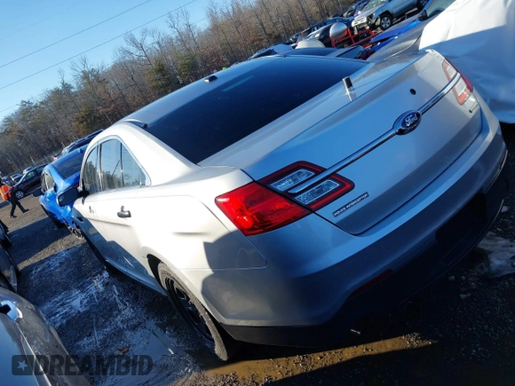 2018 Ford Police Interceptor with VIN 1FAHP2MK7JG143578, listed as a IAAI auction lot 41307757 with Not provided miles and . Bid and sale history available at DreamBid. Image 3.