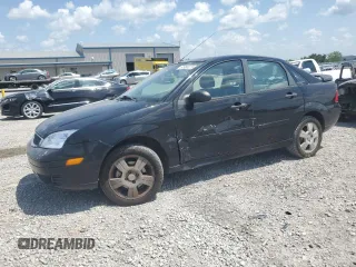 2006 Ford Focus S z VIN 1FAFP34N76W246035, wystawiony jako Copart lot #61985015 z przebiegiem 196 498 mil mil oraz Szkoda całkowita • Salvage title. Historia ofert i sprzedaży dostępna na DreamBid. Obrazek 1.