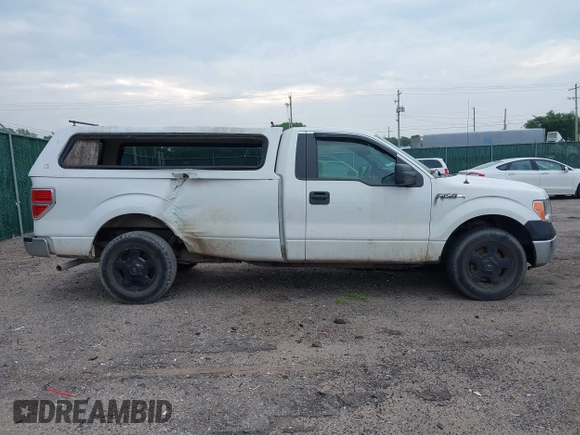 2013 Ford F-150 XL with VIN 1FTMF1CM6DKG27560, listed as a IAAI auction lot 42428890 with 118,354 mi miles and . Bid and sale history available at DreamBid. Image 13.
