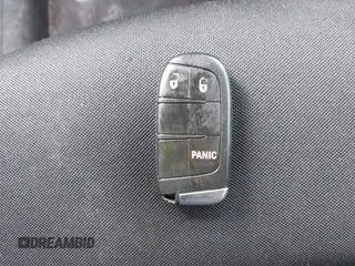 2018 Jeep Renegade Altitude z VIN ZACCJABB7JPH23676, wystawiony jako IAAI lot #41885158 z przebiegiem 116 314 mil mil oraz . Historia ofert i sprzedaży dostępna na DreamBid. Obrazek 11.