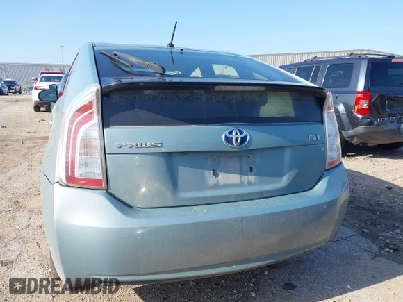 2015 Toyota Prius Four with VIN JTDKN3DU4F2004848, listed as a IAAI auction lot 42377225 with 196,511 mi miles and . Bid and sale history available at DreamBid. Image 16.