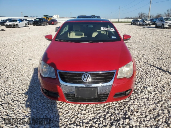2011 Volkswagen Eos Komfort with VIN WVWBW7AH8BV003481, listed as a Copart auction lot 83985554 with 123,299 mi miles and Salvage Title. Bid and sale history available at DreamBid. Image 5.